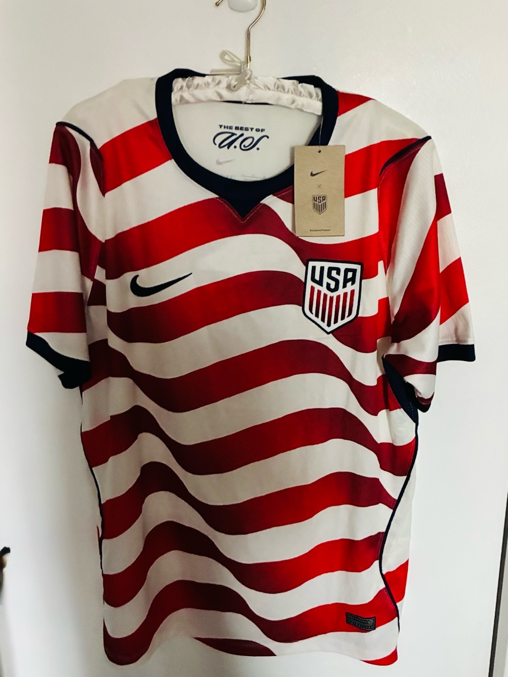 Nike USA Soccer Jersey - Red & White Wavy Stripes